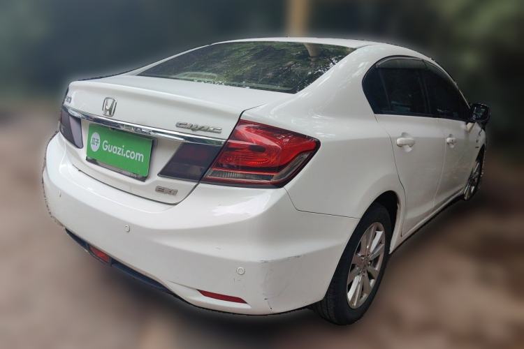 Used Honda Civic 2014 1.8L automatic comfort version Rear Right 45 Deg