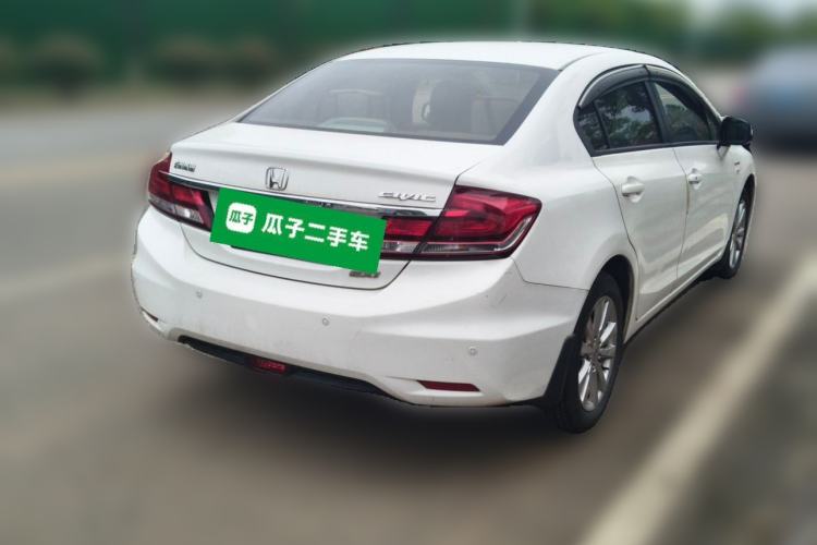 Used Honda Civic 2014 1.8L automatic comfort version Rear Right 45 Deg