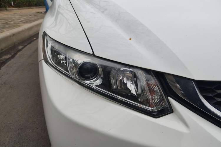 Used Honda Civic 2014 1.8L automatic comfort version Right Front Headlight