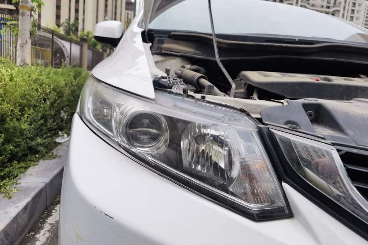 Used Honda Civic 2014 1.8L manual Comfort version Right Front Headlight