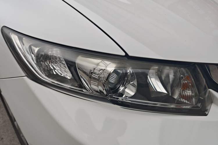Used Honda Civic 2014 1.8L automatic comfort version Right Front Headlight