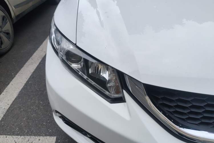 Used Honda Civic 2014 1.8L Automatic Classic Edition Right Front Headlight