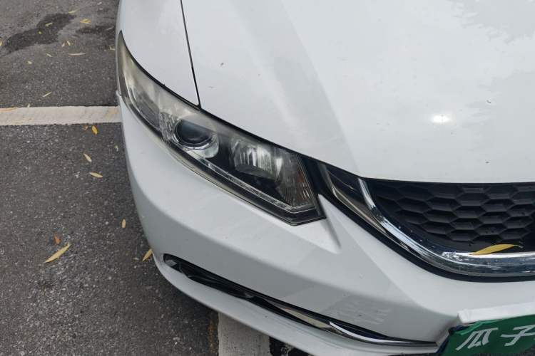 Used Honda Civic 2014 1.8L automatic comfort version Right Front Headlight
