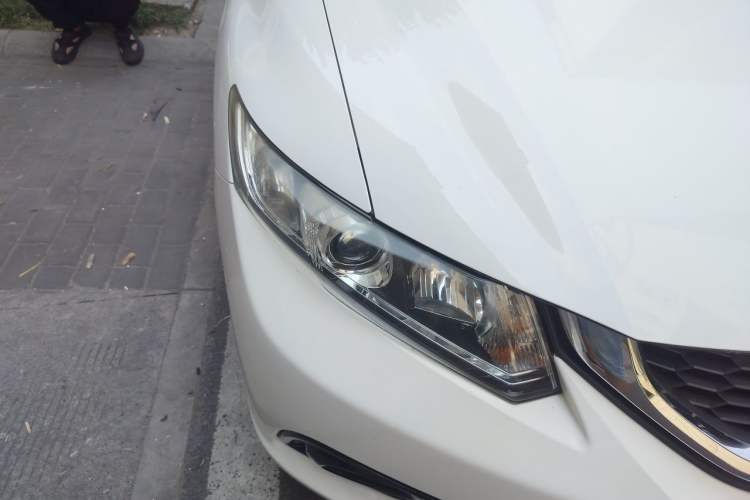 Used Honda Civic 2014 1.8L Automatic Classic Edition Right Front Headlight