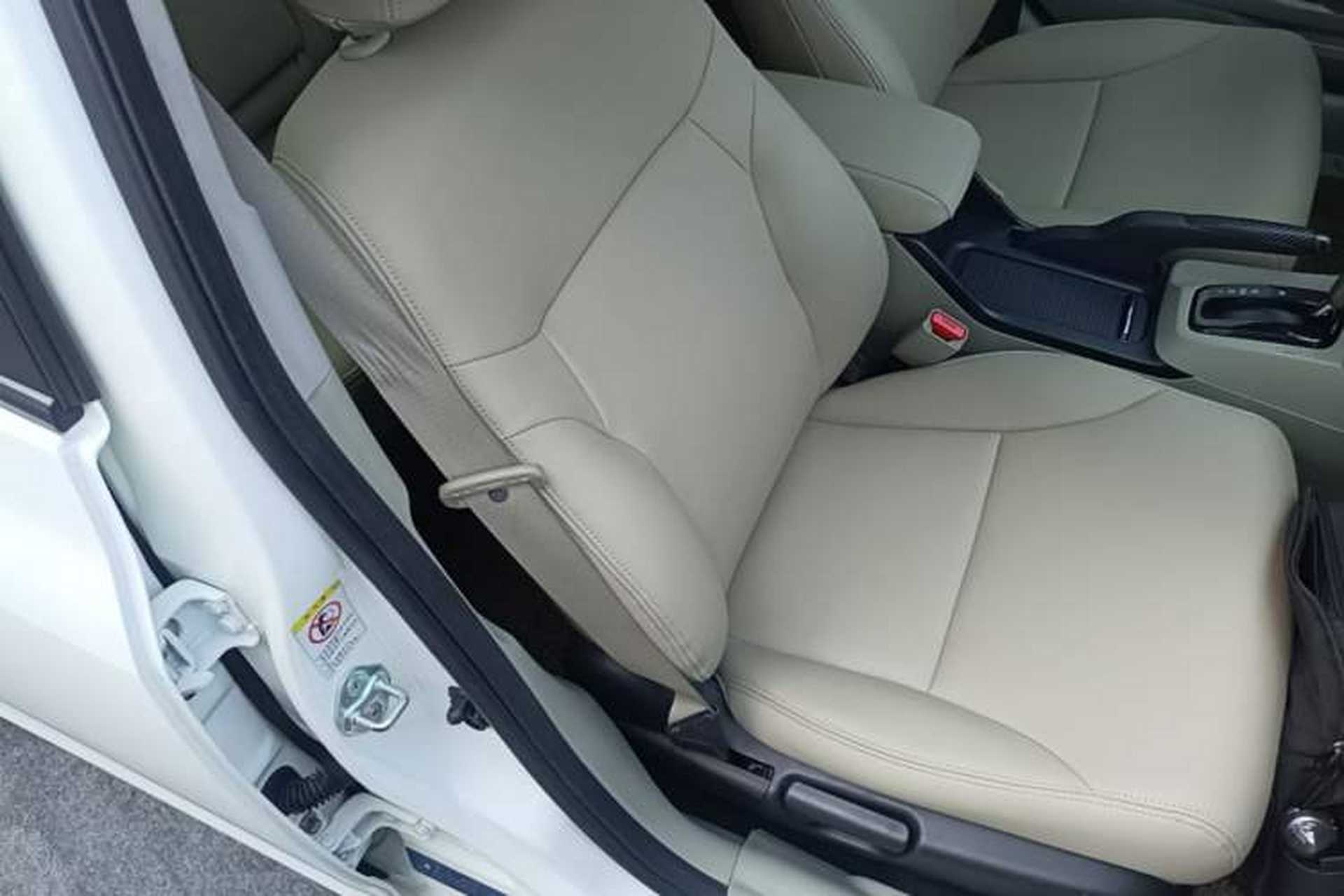 Used Honda Civic 2014 1.8L automatic comfort version Right Front Seat