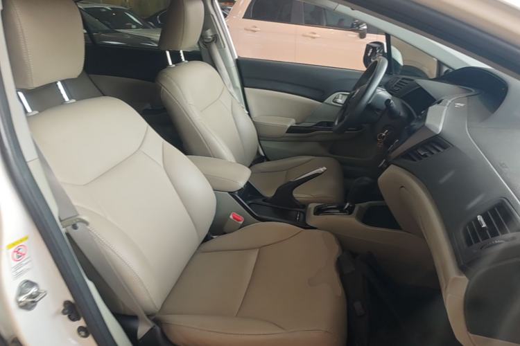 Used Honda Civic 2014 1.8L Automatic Classic Edition Right Front Seat