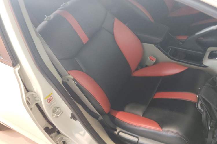 Used Honda Civic 2014 1.8L Automatic Classic Edition Right Front Seat