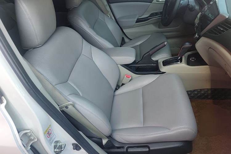 Used Honda Civic 2014 1.8L automatic comfort version Right Front Seat