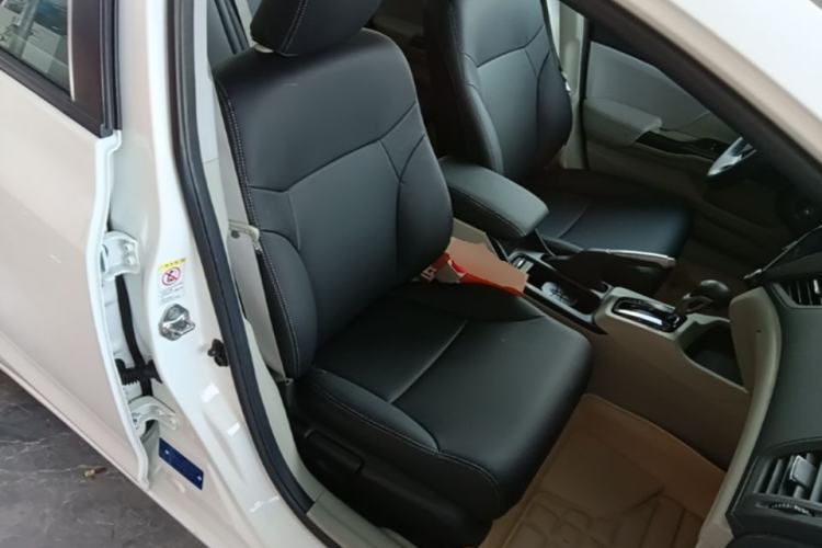 Used Honda Civic 2014 1.8L Automatic Classic Edition Right Front Seat