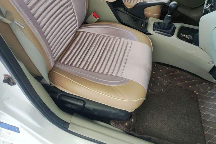 Used Honda Civic 2014 1.8L Manual Classic Edition Right Front Seat
