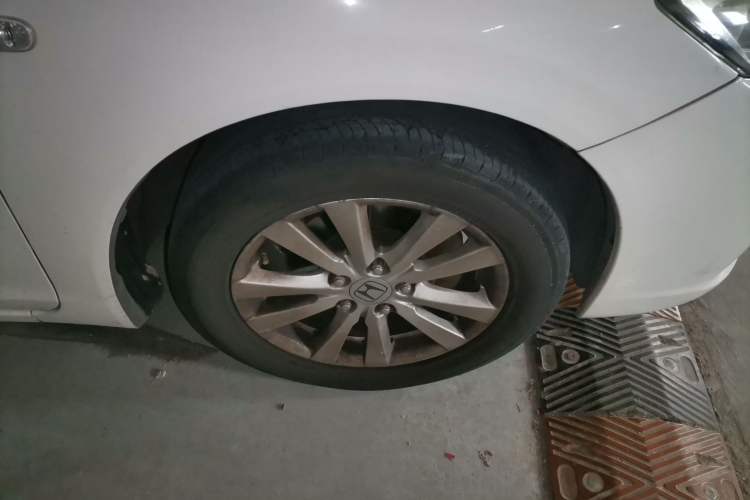 Used Honda Civic 2014 1.8L Automatic Classic Edition Right Front Wheel Hub