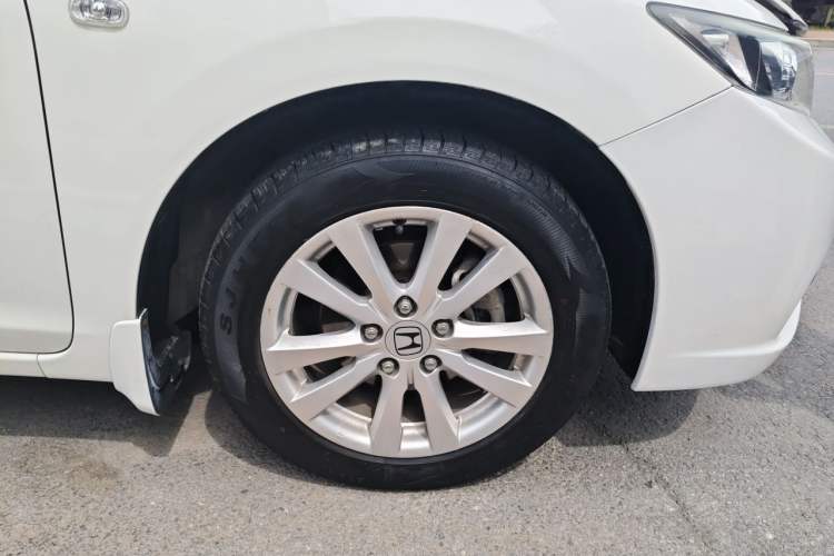 Used Honda Civic 2014 1.8L automatic comfort version Right Front Wheel Hub