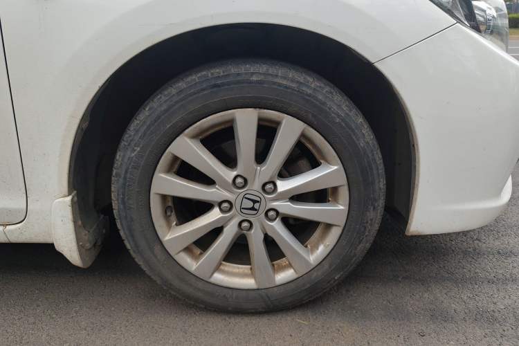 Used Honda Civic 2014 1.8L automatic comfort version Right Front Wheel Hub