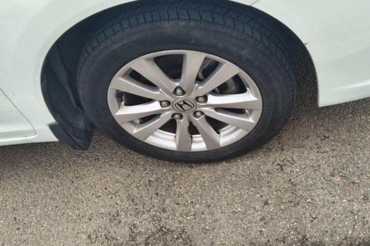 Used Honda Civic 2014 1.8L automatic comfort version Right Front Wheel Hub