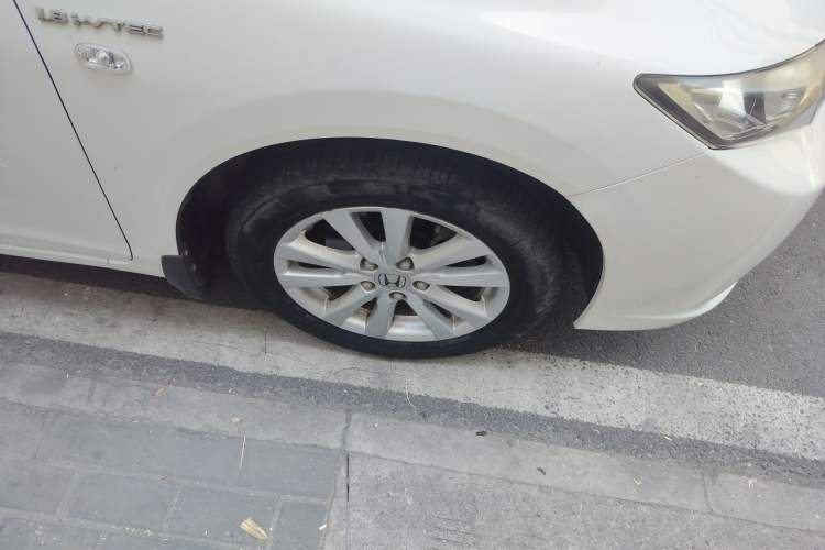 Used Honda Civic 2014 1.8L Automatic Classic Edition Right Front Wheel Hub