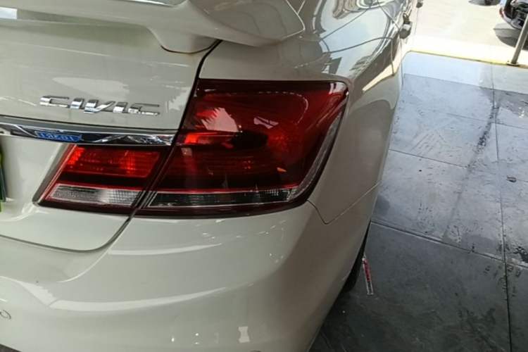 Used Honda Civic 2014 1.8L Automatic Classic Edition Right Rear Taillight
