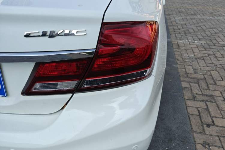 Used Honda Civic 2014 1.8L Automatic Classic Edition Right Rear Taillight