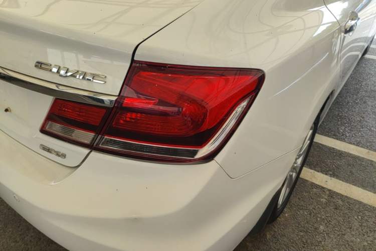 Used Honda Civic 2014 1.8L automatic comfort version Right Rear Taillight