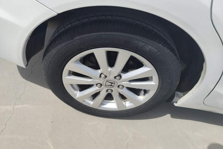 Used Honda Civic 2014 1.8L Automatic Classic Edition Right Rear Wheel Hub