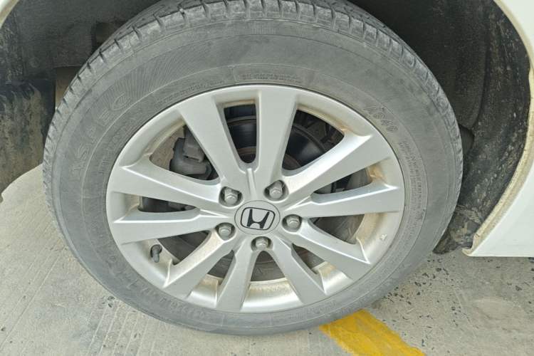 Used Honda Civic 2014 1.8L automatic comfort version Right Rear Wheel Hub