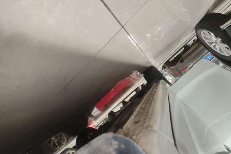 Used Honda Civic 2014 1.8L automatic comfort version Right Side Sill