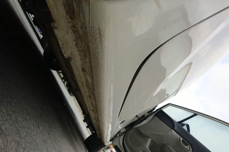 Used Honda Civic 2014 1.8L automatic comfort version Right Side Sill
