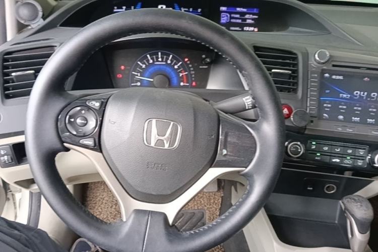 Used Honda Civic 2014 1.8L Automatic Classic Edition Steering Wheel
