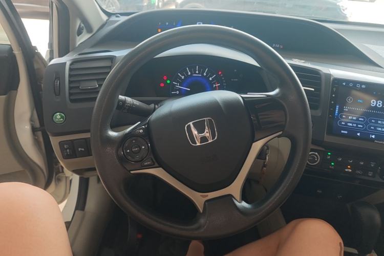Used Honda Civic 2014 1.8L Automatic Classic Edition Steering Wheel