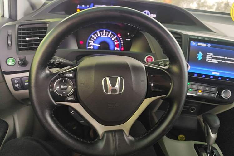 Used Honda Civic 2014 1.8L automatic comfort version Steering Wheel