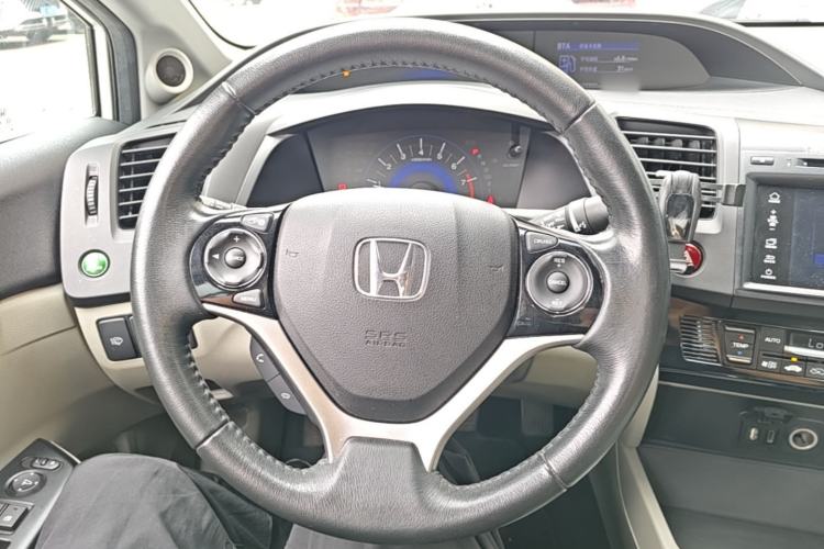 Used Honda Civic 2014 1.8L automatic luxury edition Steering Wheel