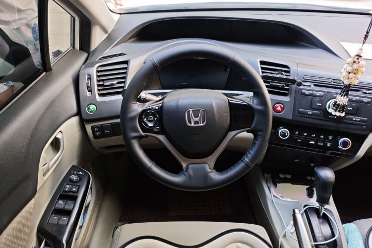 Used Honda Civic 2014 1.8L Automatic Classic Edition Steering Wheel