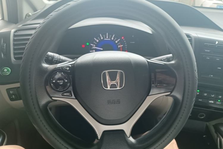 Used Honda Civic 2014 1.8L Automatic Classic Edition Steering Wheel