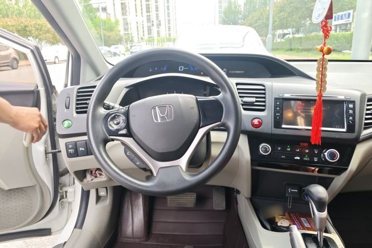 Used Honda Civic 2014 1.8L automatic comfort version Steering Wheel