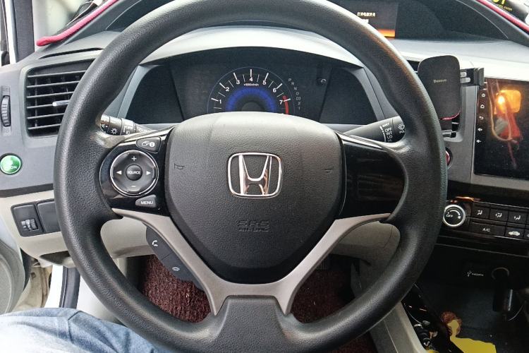 Used Honda Civic 2014 1.8L automatic comfort version Steering Wheel