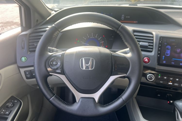 Used Honda Civic 2014 1.8L Automatic Classic Edition Steering Wheel