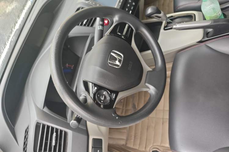 Used Honda Civic 2014 1.8L Automatic Classic Edition Steering Wheel