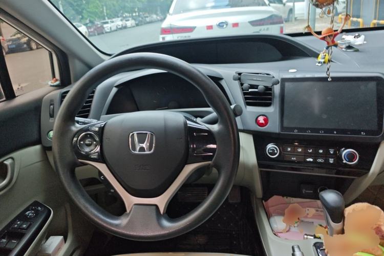 Used Honda Civic 2014 1.8L automatic comfort version Steering Wheel