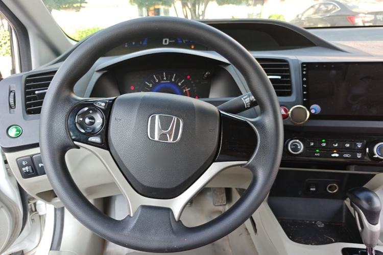 Used Honda Civic 2014 1.8L Automatic Classic Edition Steering Wheel
