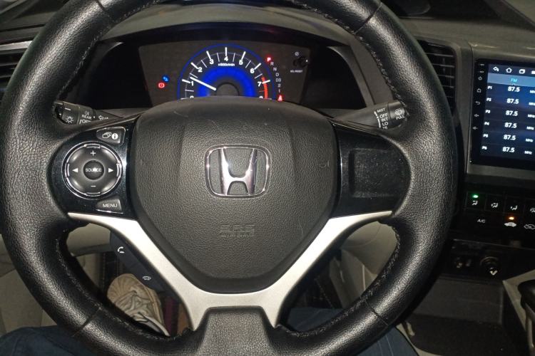Used Honda Civic 2014 1.8L automatic comfort version Steering Wheel