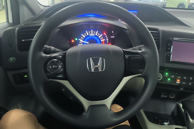 Used Honda Civic 2014 1.8L automatic comfort version Steering Wheel