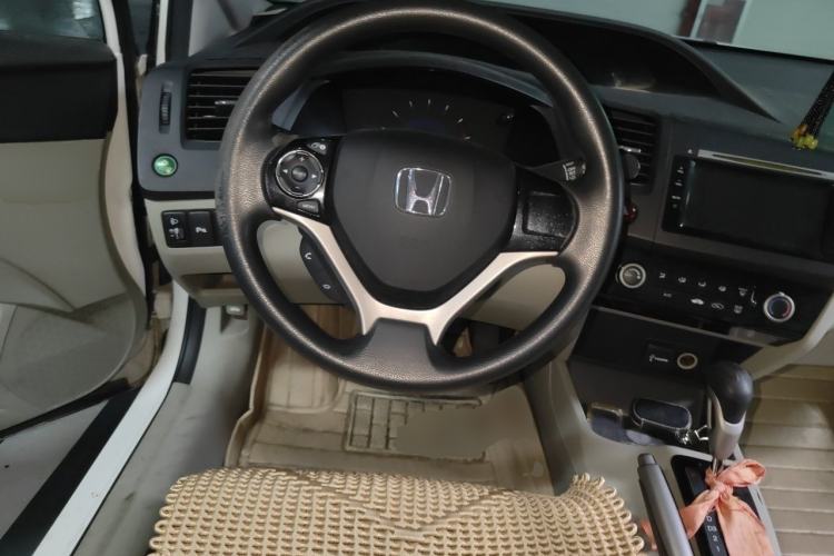 Used Honda Civic 2014 1.8L automatic comfort version Steering Wheel
