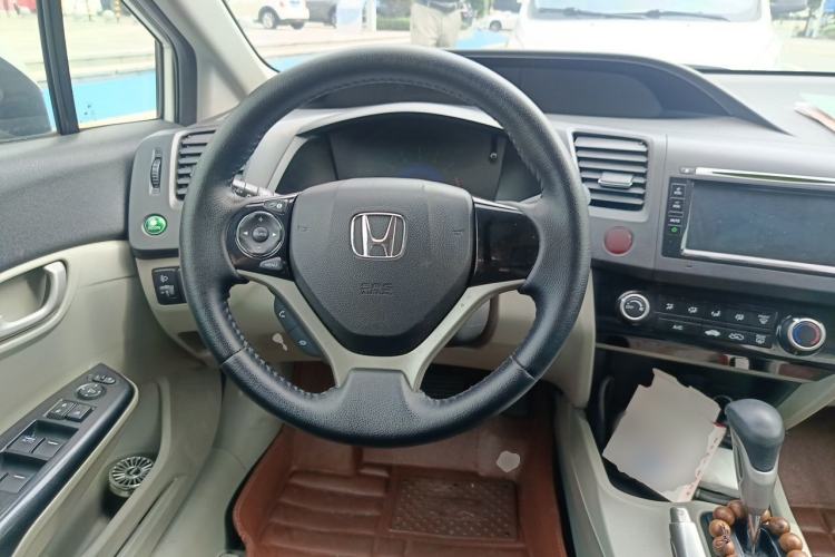 Used Honda Civic 2014 1.8L automatic comfort version Steering Wheel