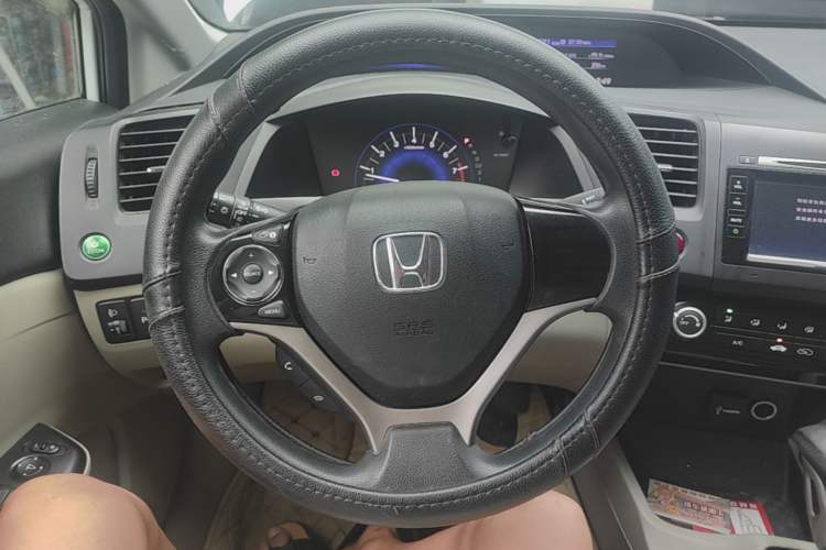 Used Honda Civic 2014 1.8L automatic comfort version Steering Wheel