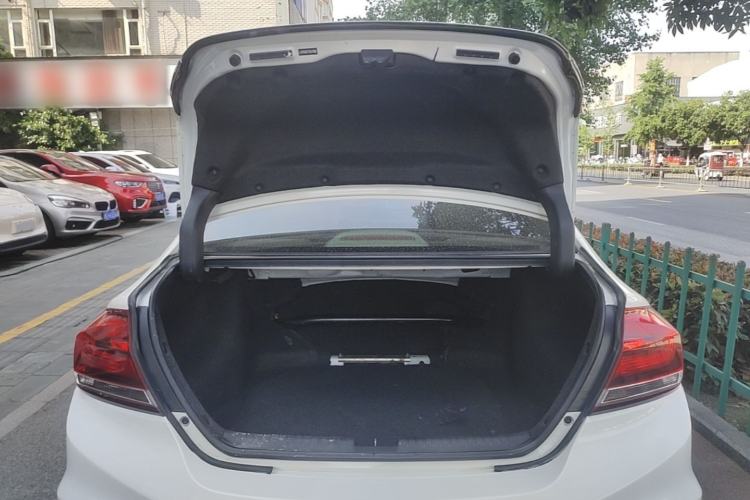 Used Honda Civic 2014 1.8L Automatic Classic Edition Trunk