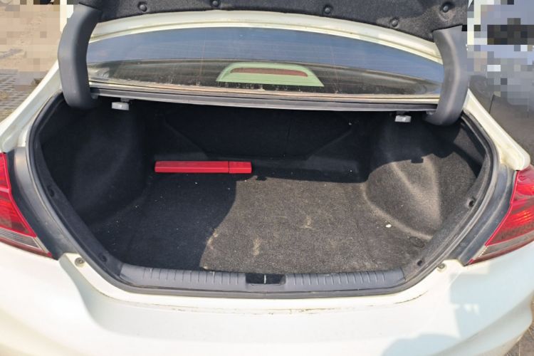 Used Honda Civic 2014 1.8L automatic comfort version Trunk
