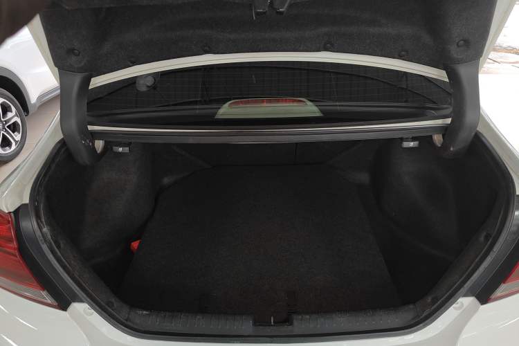 Used Honda Civic 2014 1.8L automatic comfort version Trunk
