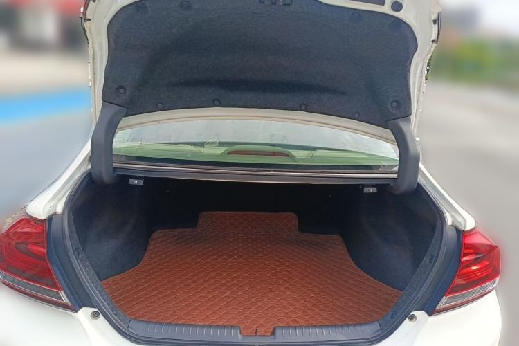 Used Honda Civic 2014 1.8L automatic comfort version Trunk