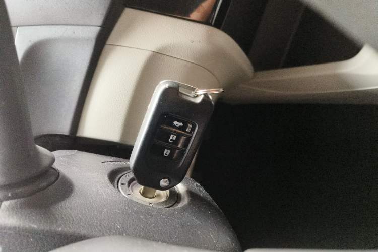 Used Honda Civic 2014 1.8L Automatic Classic Edition Vehicle Key