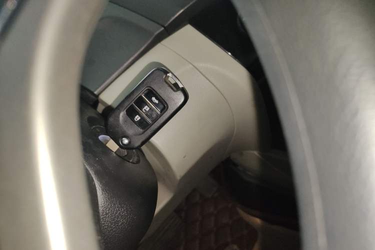Used Honda Civic 2014 1.8L Automatic Classic Edition Vehicle Key