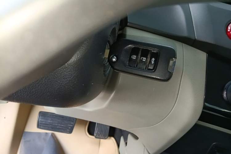 Used Honda Civic 2014 1.8L Automatic Classic Edition Vehicle Key
